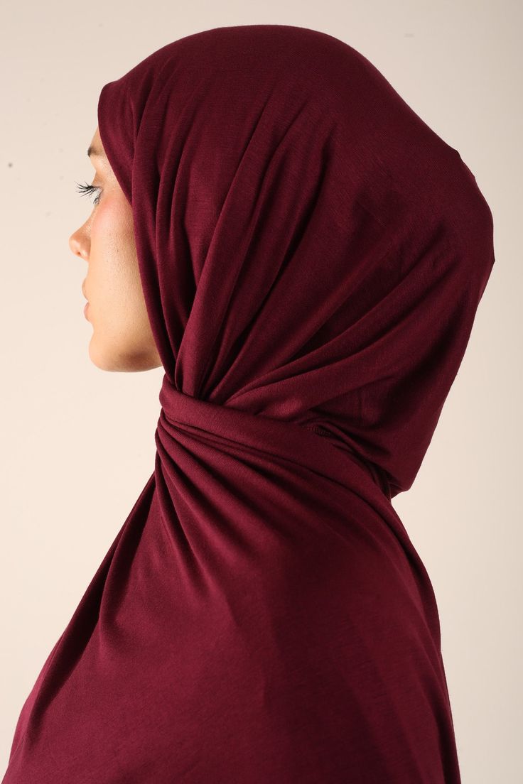 Hijabs & Niqab Set