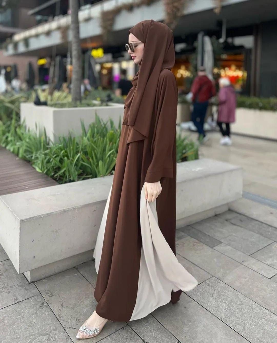 Stylish Abaya with Stoller